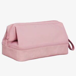 NWT Never Used Béis Dopp Kit in Atlas Pink